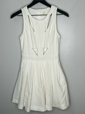 Tea & Cup White Cutout Fit & Flare Dress Size S